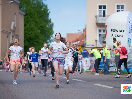 Ćwierćmaraton Muzyczny ulicami Piły. Pobiegło 500 zawodników