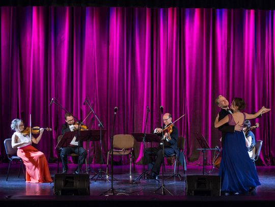 Gala Operetkowo - Musicalowa „Przetańczyć całą noc...”  na scenie UDK