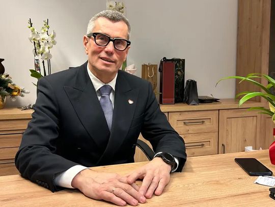 Hektary w słoikach musu owocowego