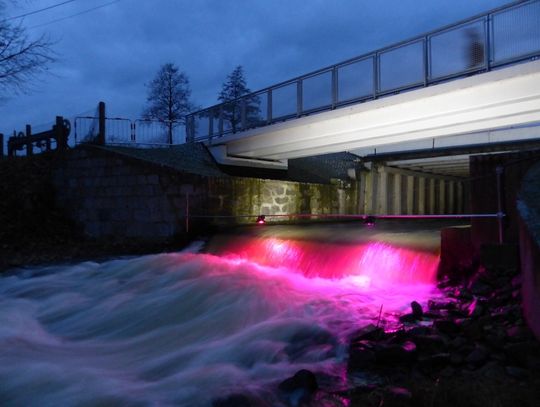 Łobżenicka Niagara znowu oświetlona