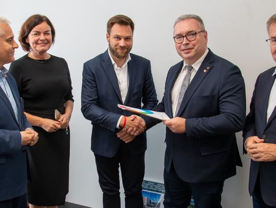 Modernizacja oddziałów : Blisko pół miliona złotych dla pilskiego szpitala