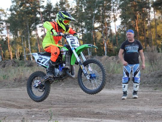 Mokry narybek motocrossu