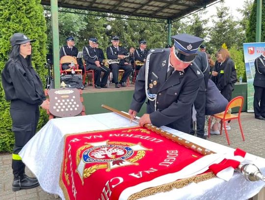 Nowy Sztandar i garaż dla OSP Śmiardowo Krajeńskie