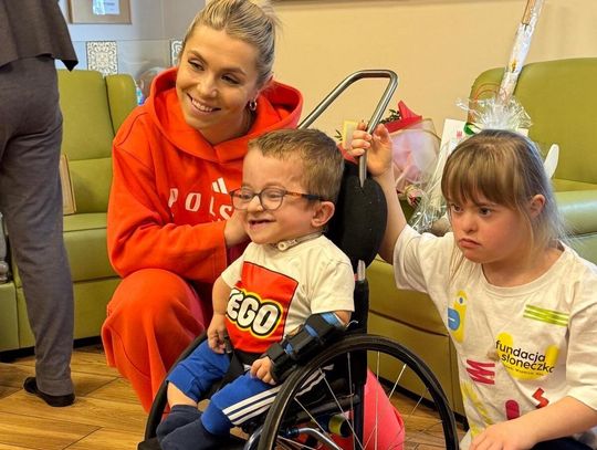 Od bieżni po lodowy tor – Klaudia Adamek inspiruje osoby z niepełnosprawnościami!