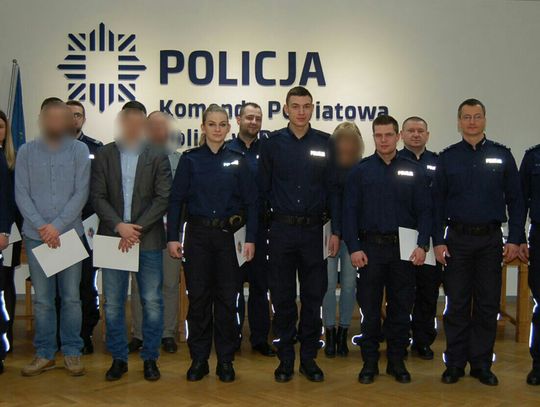 Odprawa służbowa i wyróżnienia dla policjantów