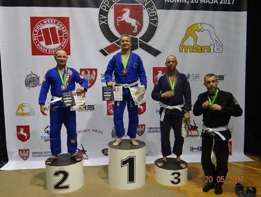 Pilski policjant, Krzysztof Mrozek zdobywcą Pucharu Polski w brazylijskim jiu-jitsu