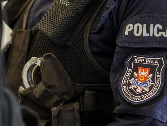 Policjanci uratowali życie