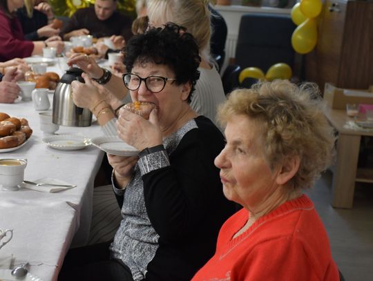 Radosny tłusty czwartek wśród seniorów