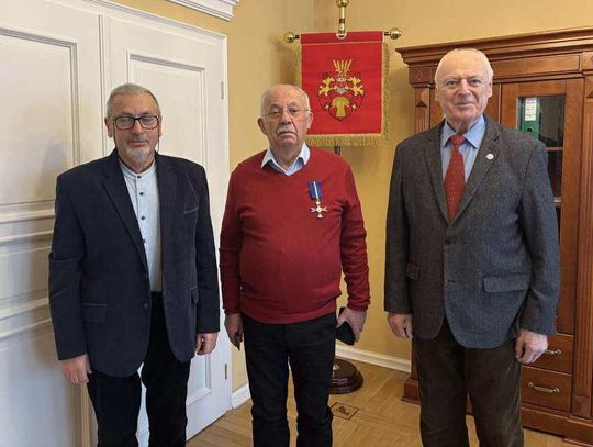 Rocznicowe odznaczenie dla Henryka Stokłosy