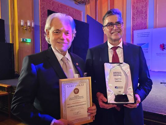 Senator Szejnfeld uhonorowany „Orłem Niepodległości”