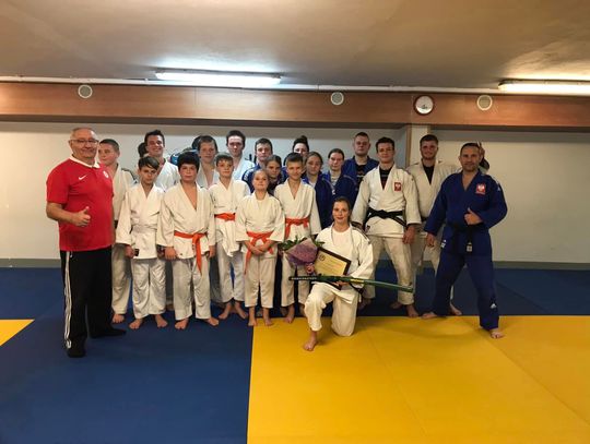 Skromna z wielkim sercem nie żegna się z judo