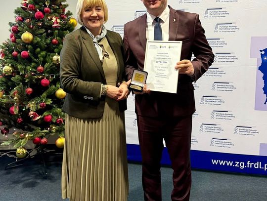 Szydłowo w czołówce