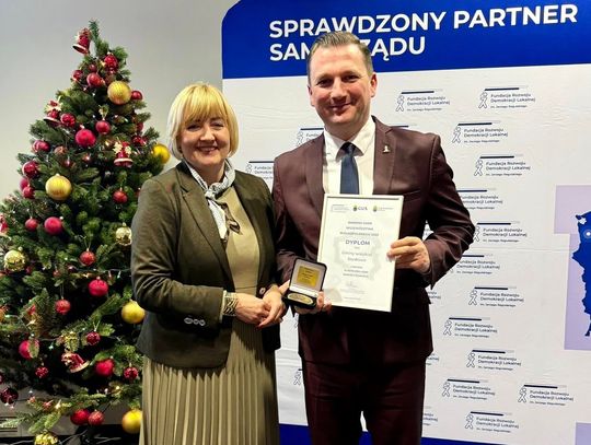 Szydłowo w czołówce