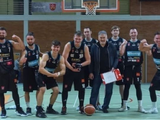 Zapraszamy na Basket Powiat Pilski – Stal Ostrów