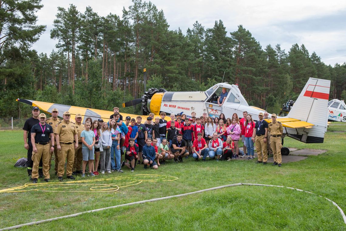 Duże przedsięwzięcie z sukcesem:  Powiatowy obóz dla młodzieżowych drużyn pożarniczych