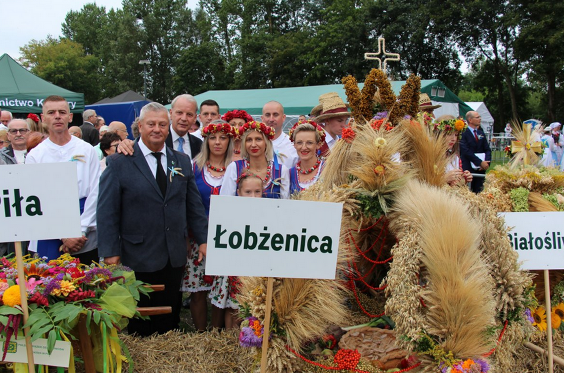 Sukces Gminy Łobżenica na Dożynkach Powiatowych w Pile