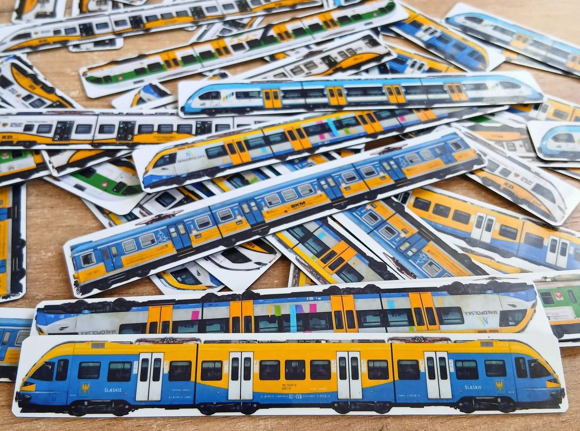 Magnesy zestaw IX “EZT Regionalne” na lodówkę 8 szt. - Magnesiki-Kolejowe.pl